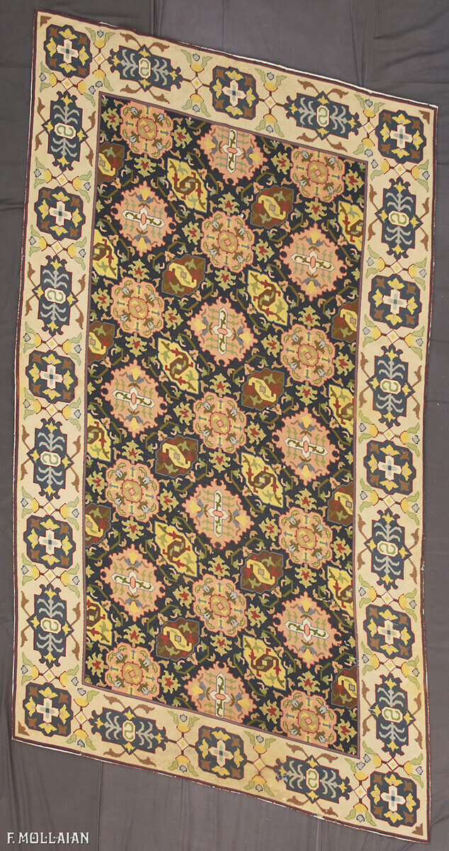 Antique English Needlepoint n°:92593374